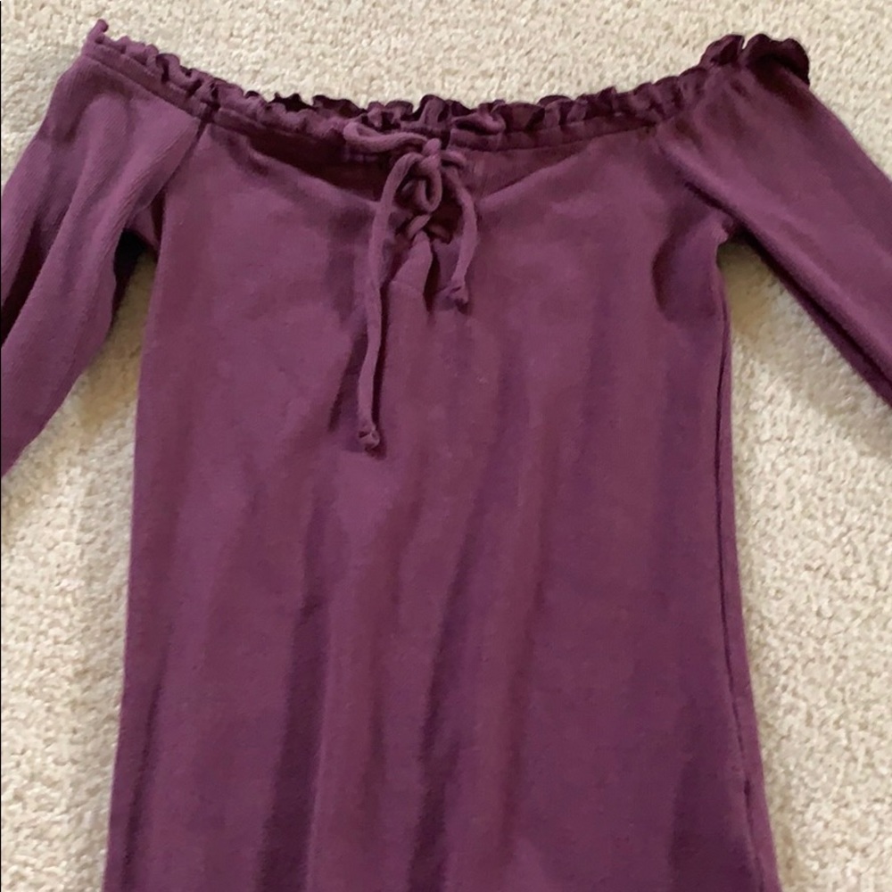 body-con shirt